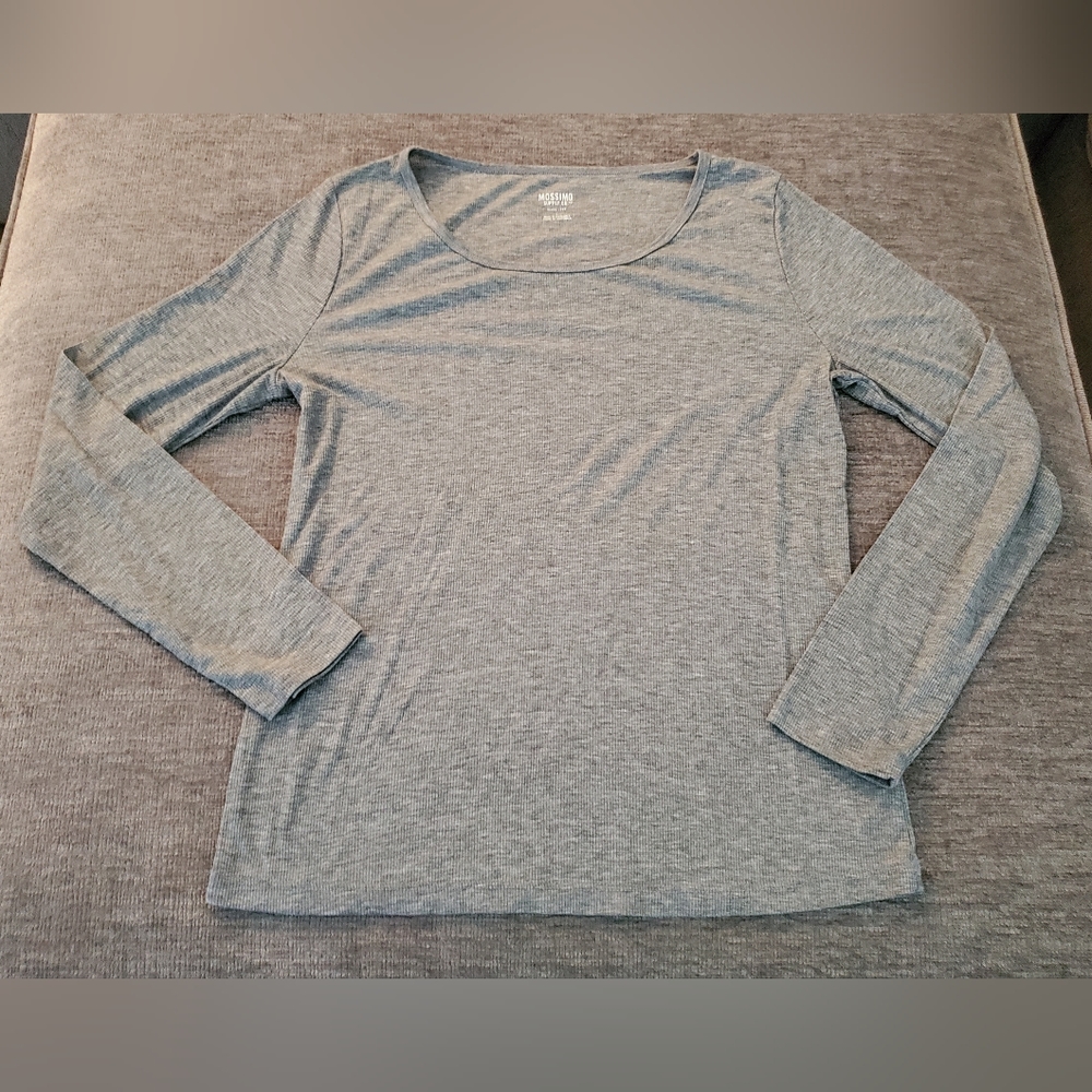 Women's Mossimo long-sleeved shirt